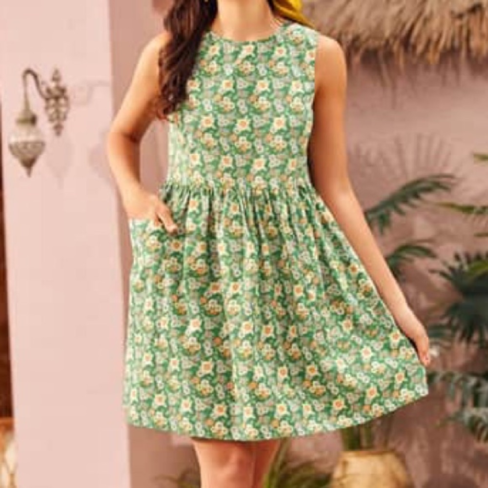 ModCloth Green floral dress